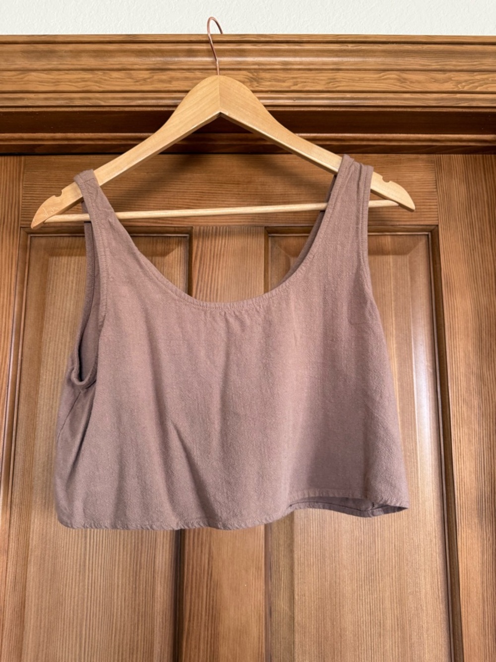 Women’s Linen Scoop Neck Cropped Tank Top - Brown